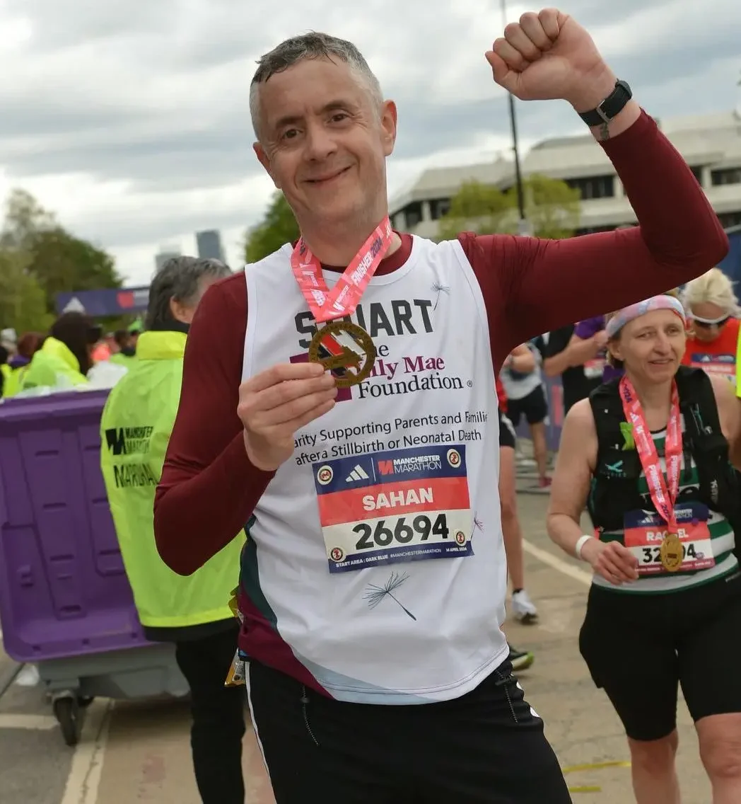 Running coach Stuart Sahan at the Manchester Marathon